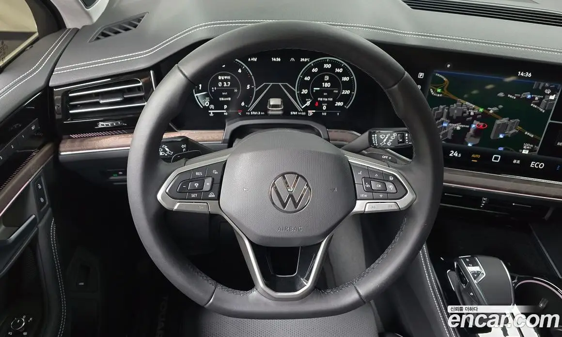 Volkswagen Touareg 2025 3.0 автомат (гидро), фото 18