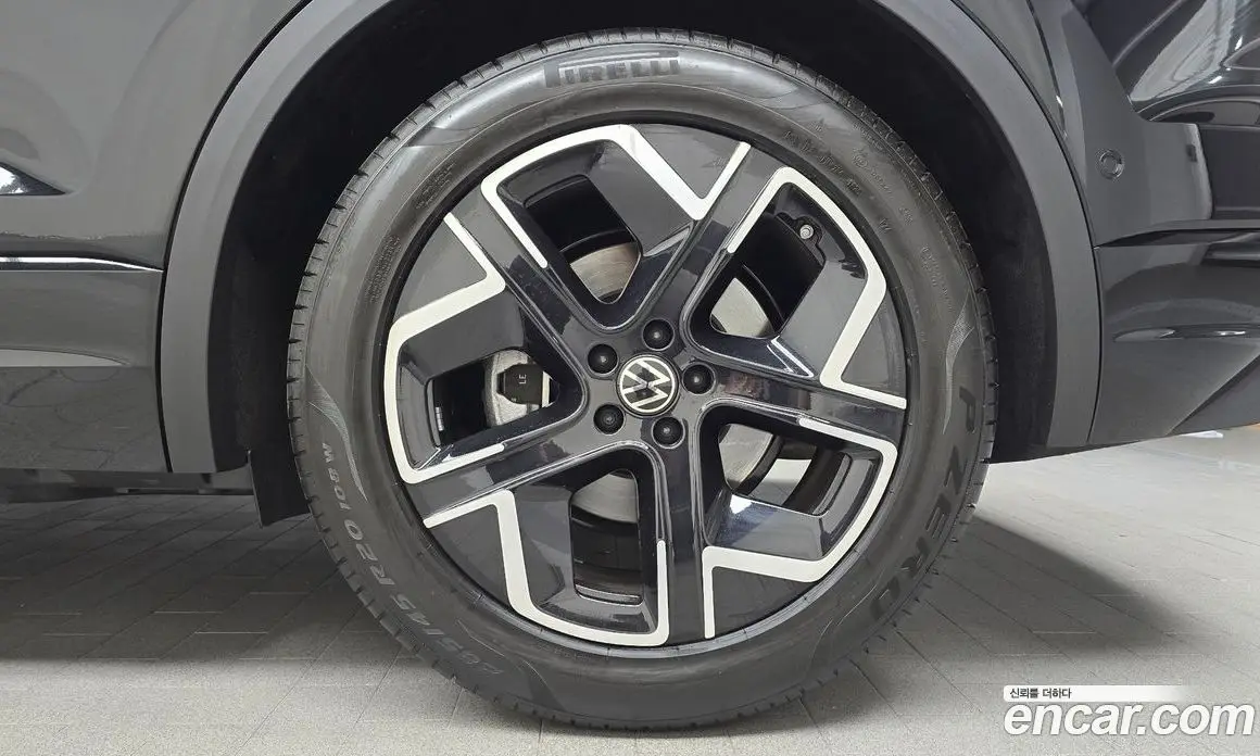 Volkswagen Touareg 2025 3.0 автомат (гидро), фото 7