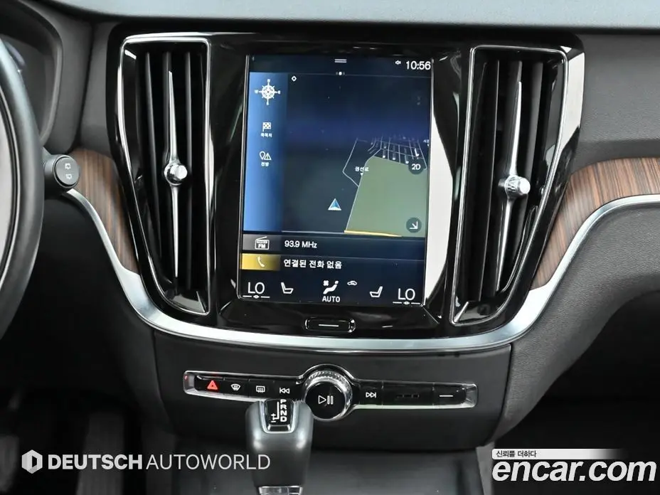 Volvo V60 2020 2.0 автомат (гидро), фото 14