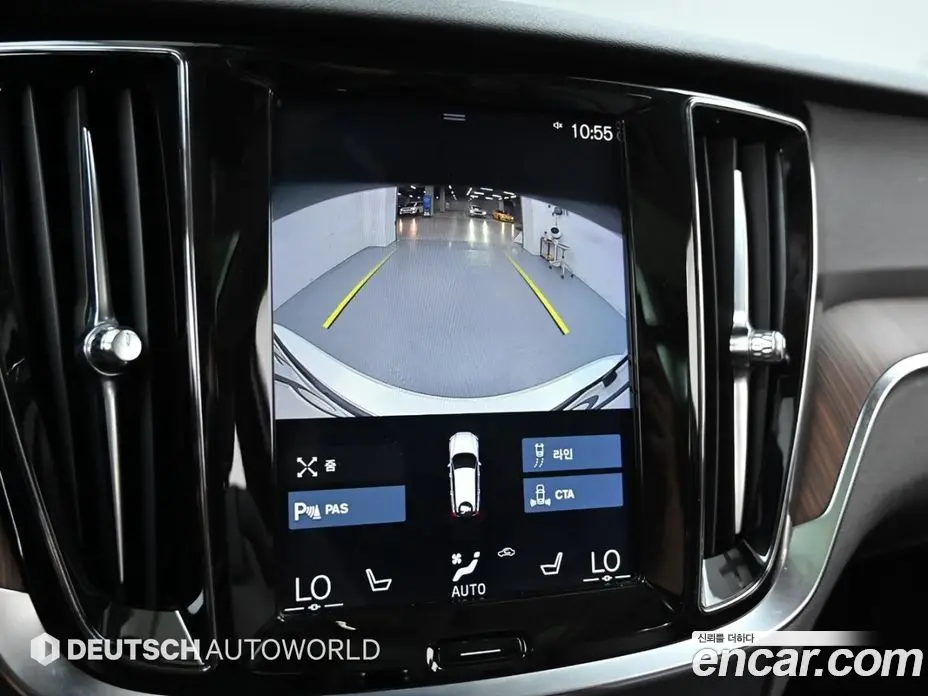Volvo V60 2020 2.0 автомат (гидро), фото 15