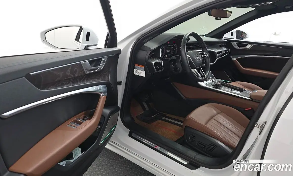 Audi A6 2020 2.0 автомат (гидро), фото 13