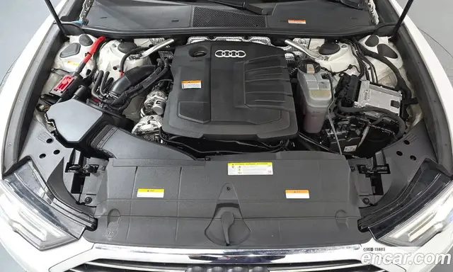 Audi A6 2020 2.0 автомат (гидро), миниатюра 6