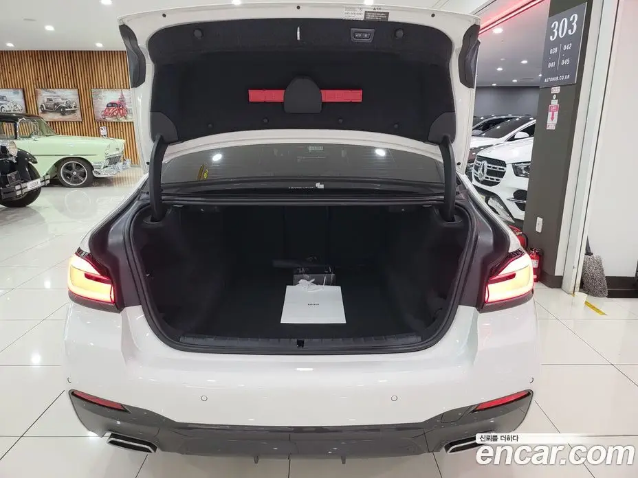 BMW 5 серия 2023 2.0 автомат (гидро), фото 16