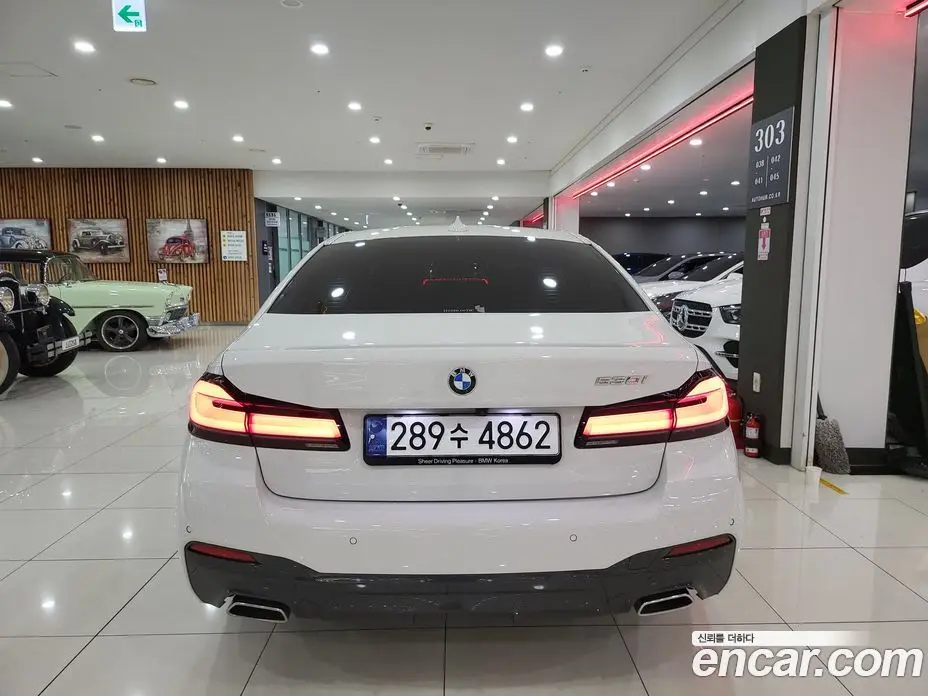 BMW 5 серия 2023 2.0 автомат (гидро), фото 4
