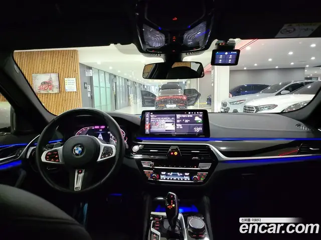 BMW 5 серия 2023 2.0 автомат (гидро), миниатюра 7