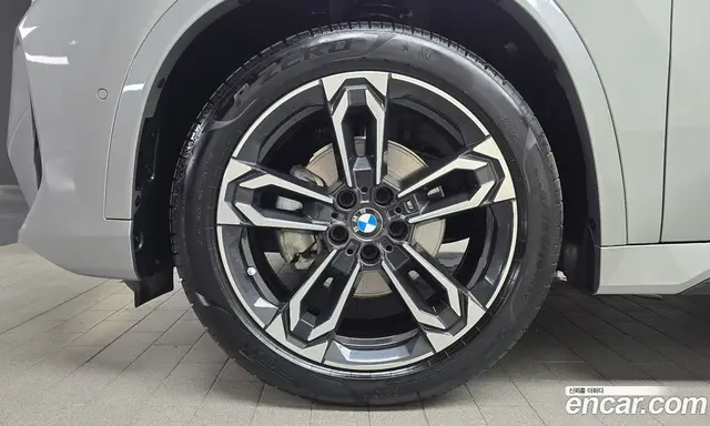 BMW X1 2025 2.0 автомат (гидро), миниатюра 5