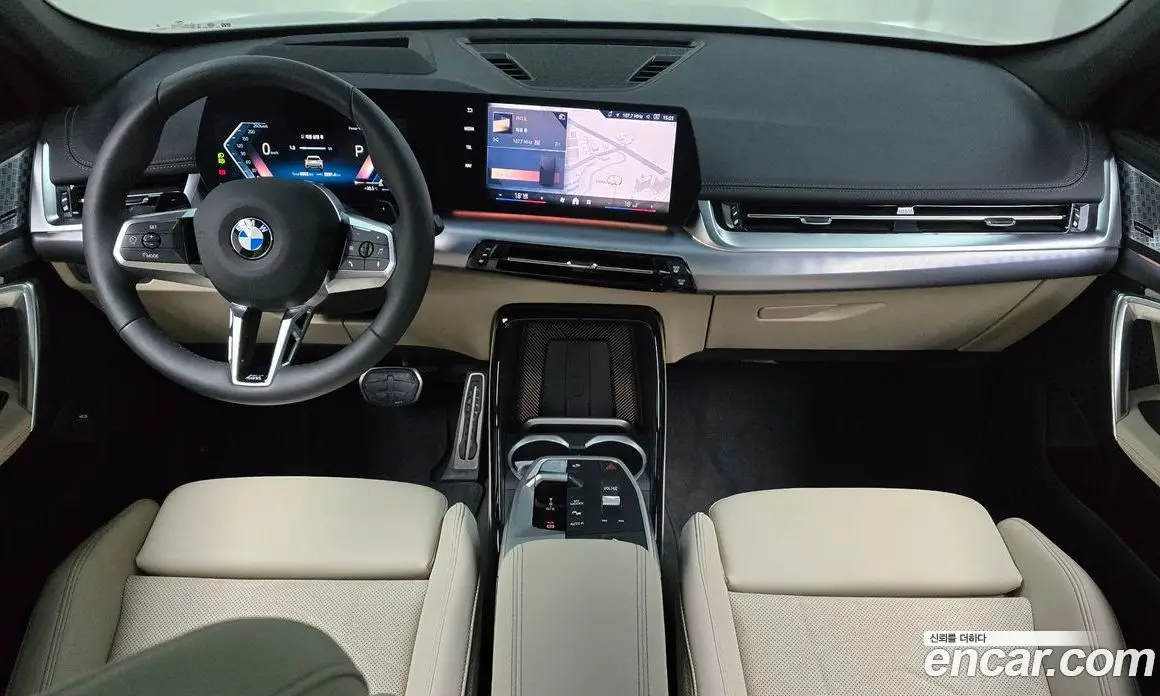 BMW X1 2025 2.0 автомат (гидро), фото 10