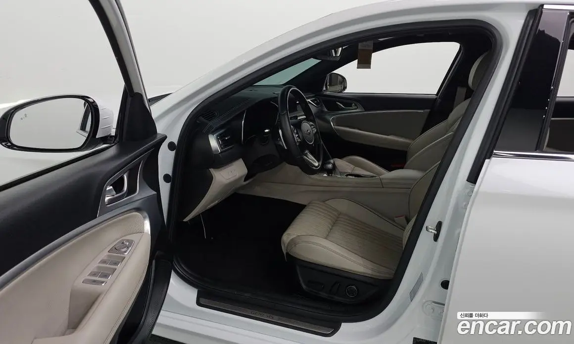 Genesis G70 2021 2.0 автомат (гидро), фото 13