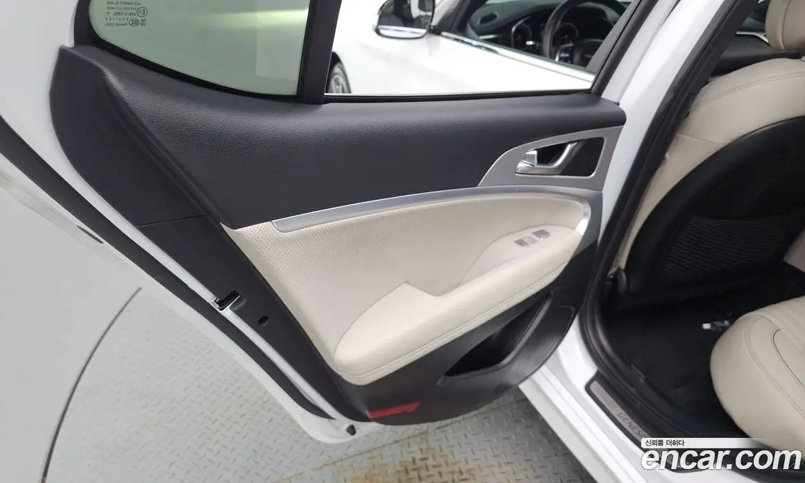 Genesis G70 2021 2.0 автомат (гидро), фото 15