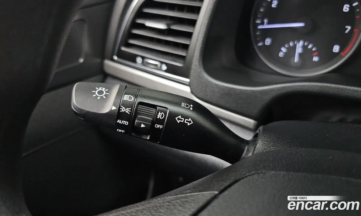 Hyundai Avante 2017 1.6 автомат (гидро), фото 30