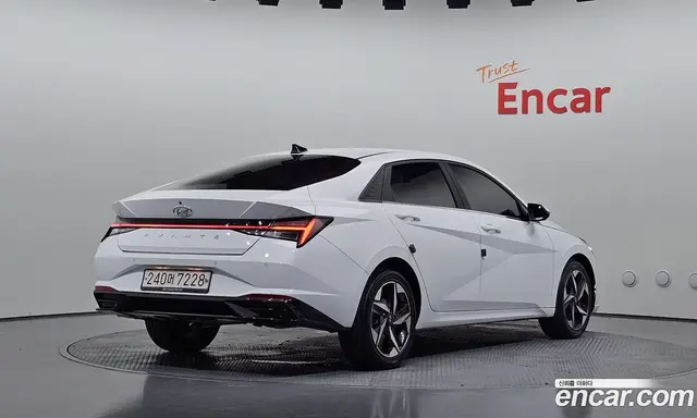 Hyundai Avante 2020 1.6 автомат (гидро), миниатюра 2