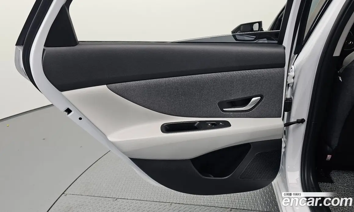 Hyundai Avante 2020 1.6 автомат (гидро), фото 15