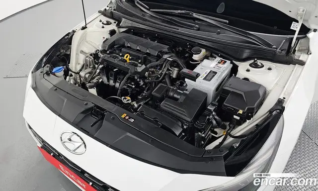 Hyundai Avante 2020 1.6 автомат (гидро), миниатюра 6