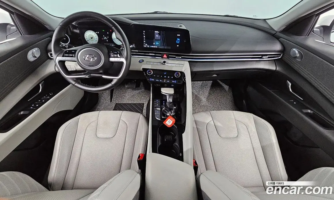 Hyundai Avante 2020 1.6 автомат (гидро), фото 10