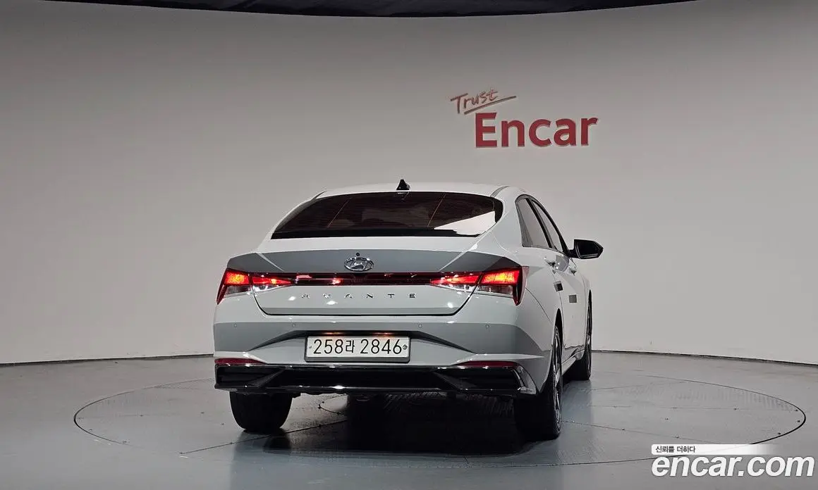Hyundai Avante 2020 1.6 автомат (гидро), фото 4