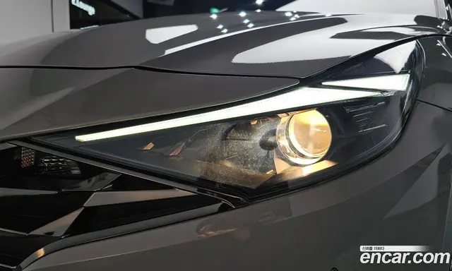 Hyundai Avante 2020 1.6 автомат (гидро), миниатюра 8