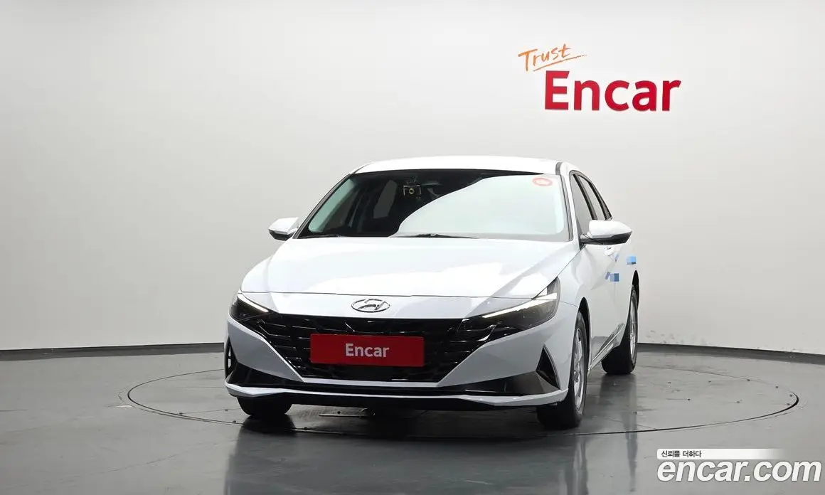 Hyundai Avante 2021 1.6 автомат (гидро), фото 3