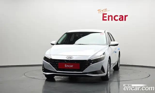 Hyundai Avante 2021 1.6 автомат (гидро), миниатюра 3