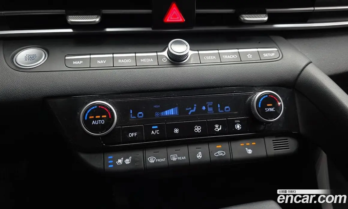 Hyundai Avante 2021 1.6 автомат (гидро), фото 27