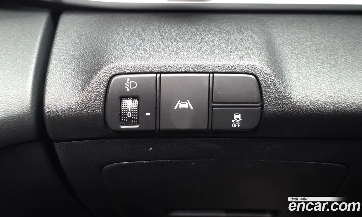 Hyundai Avante 2021 1.6 автомат (гидро), фото 29