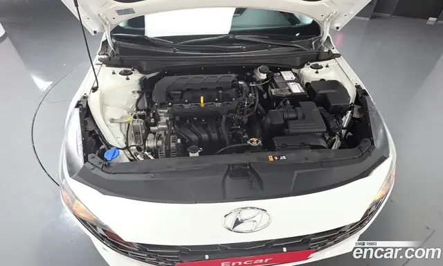 Hyundai Avante 2021 1.6 автомат (гидро), миниатюра 6