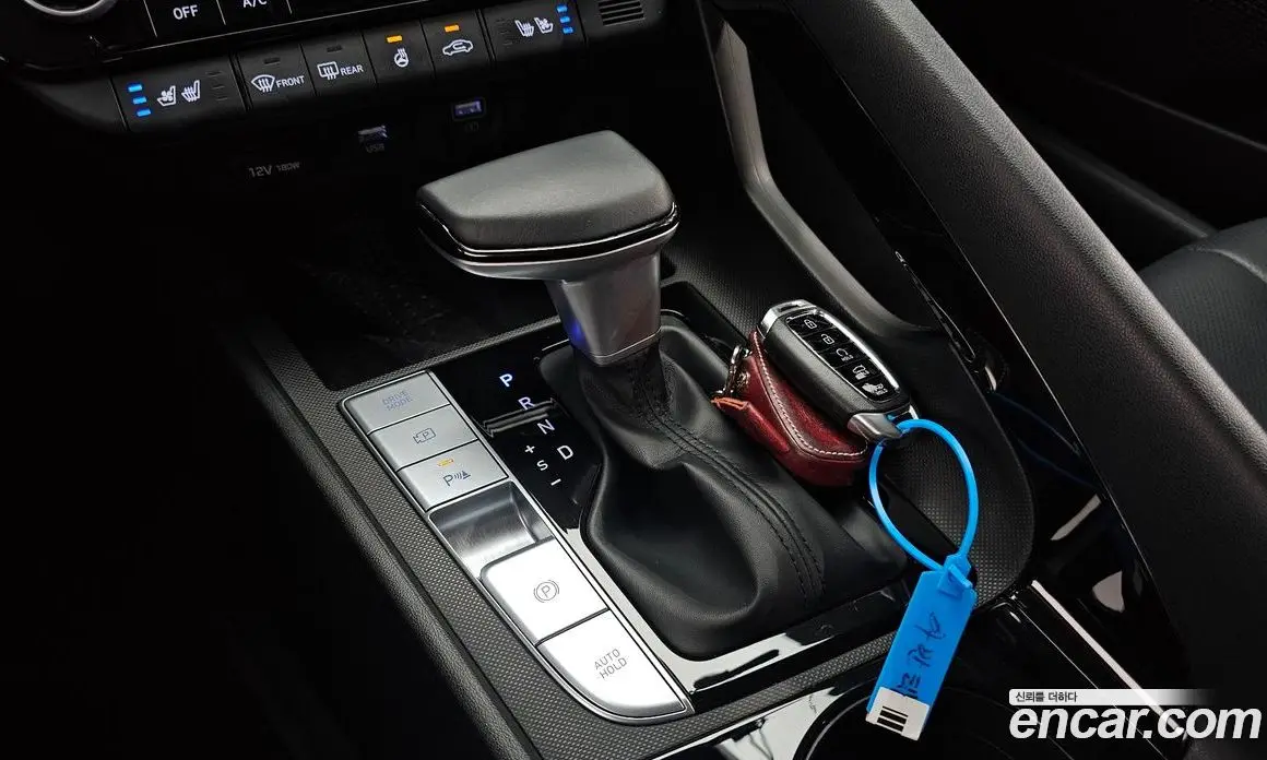 Hyundai Avante 2021 1.6 автомат (гидро), фото 12