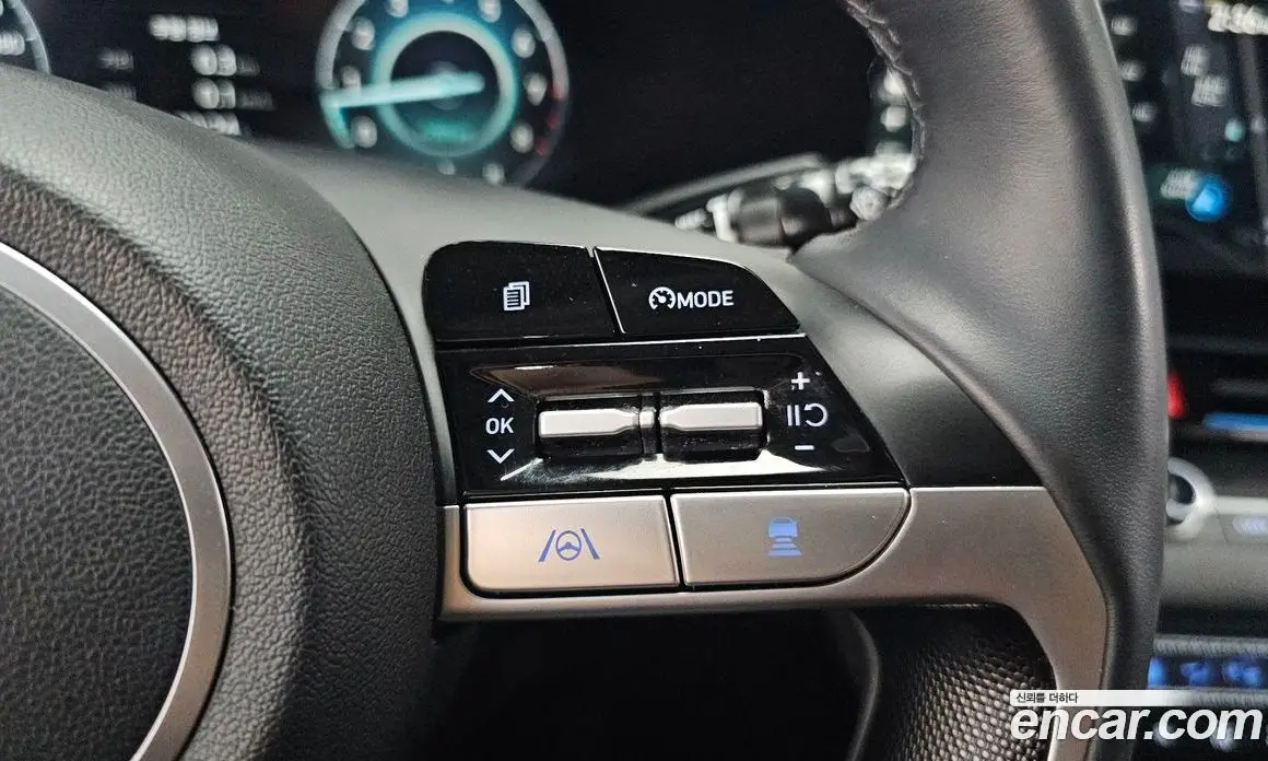 Hyundai Avante 2021 1.6 автомат (гидро), фото 29