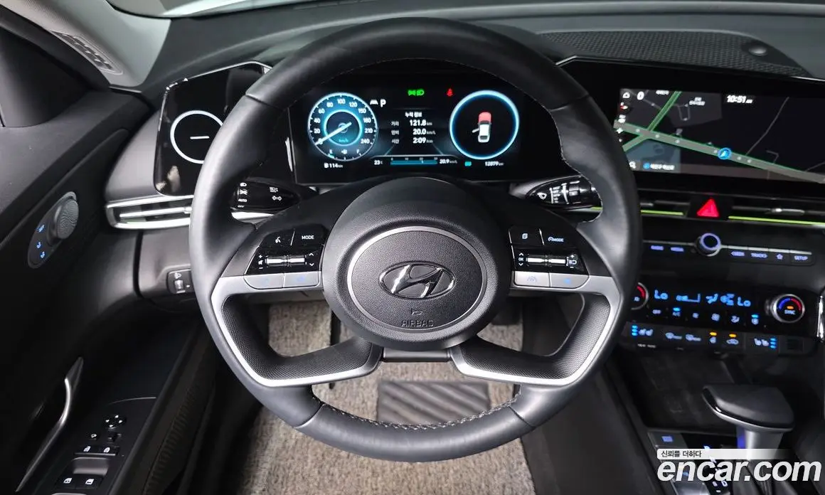 Hyundai Avante 2022 1.6 автомат (гидро), фото 19
