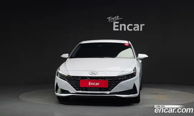 Hyundai Avante 2022 1.6 автомат (гидро), миниатюра 3