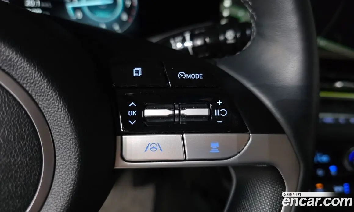 Hyundai Avante 2022 1.6 автомат (гидро), фото 27