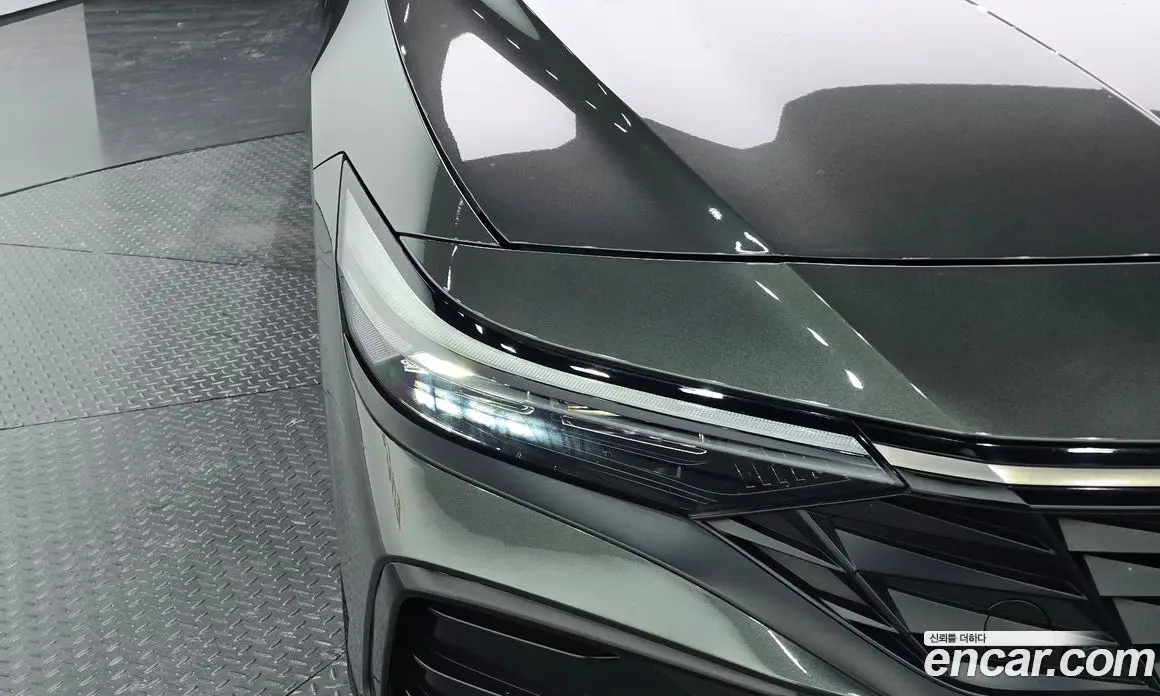 Hyundai Avante 2023 1.6 автомат (гидро), фото 7