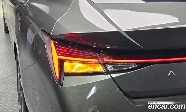 Hyundai Avante 2023 1.6 автомат (гидро), миниатюра 8