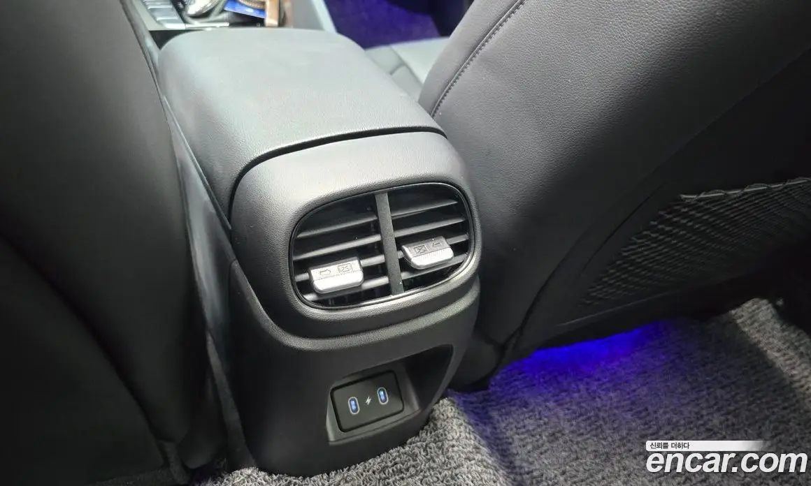 Hyundai Avante 2023 1.6 автомат (гидро), фото 29
