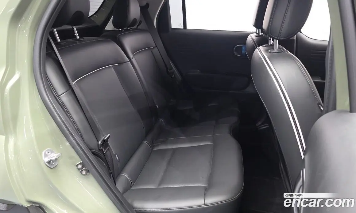Hyundai Casper 2023 1.0 автомат (гидро), фото 17