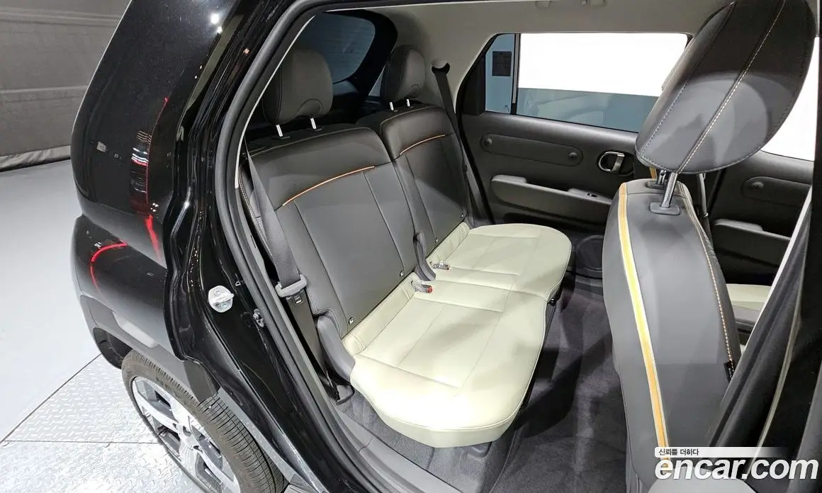 Hyundai Casper 2024 0.2 автомат (гидро), фото 11