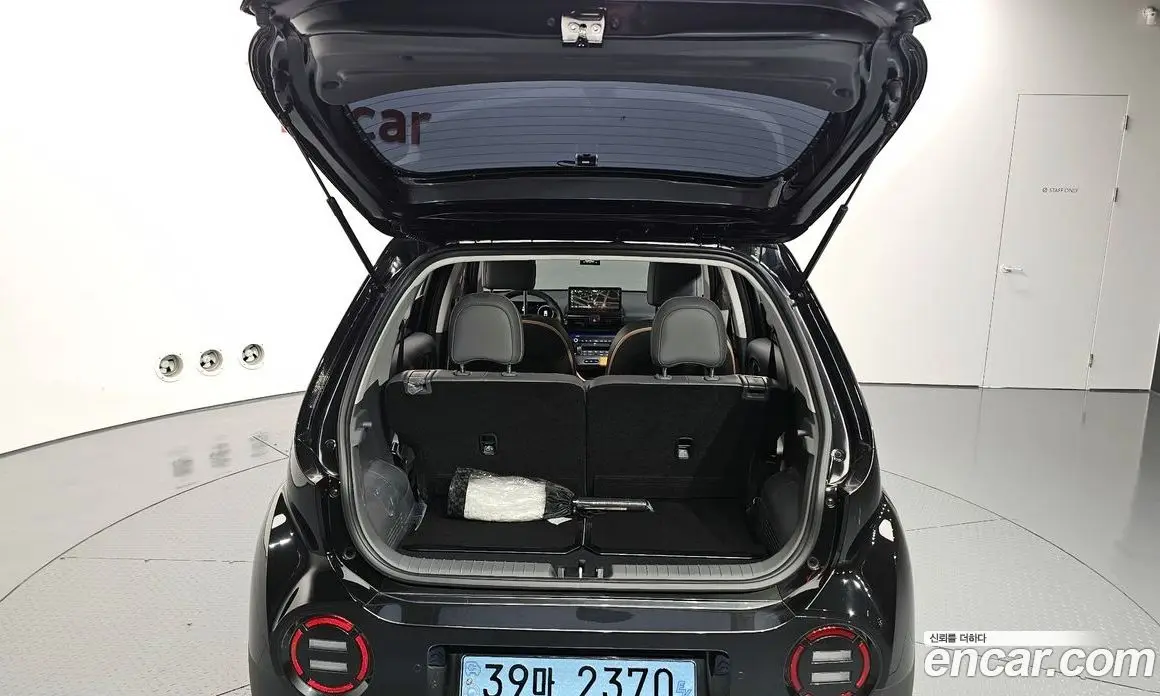 Hyundai Casper 2024 0.2 автомат (гидро), фото 20