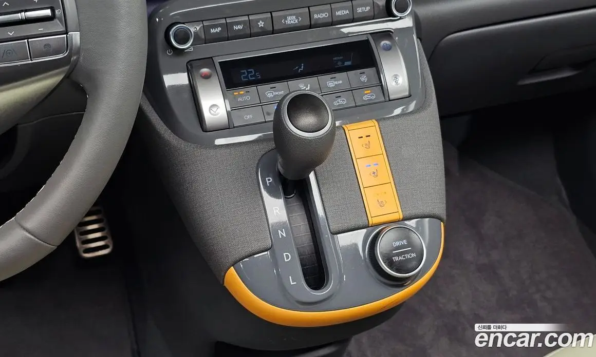 Hyundai Casper 2024 1.0 автомат (гидро), фото 11