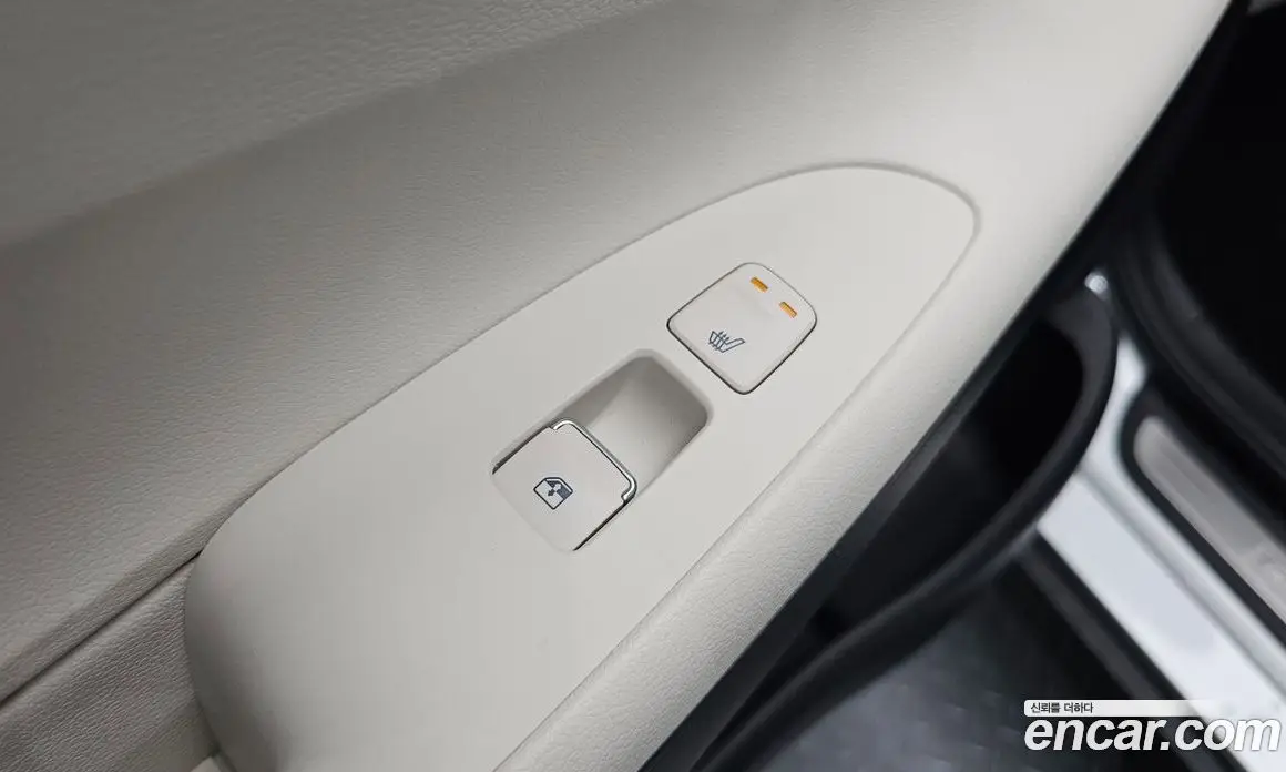 Hyundai Grandeur 2021 2.4 автомат (гидро), фото 18