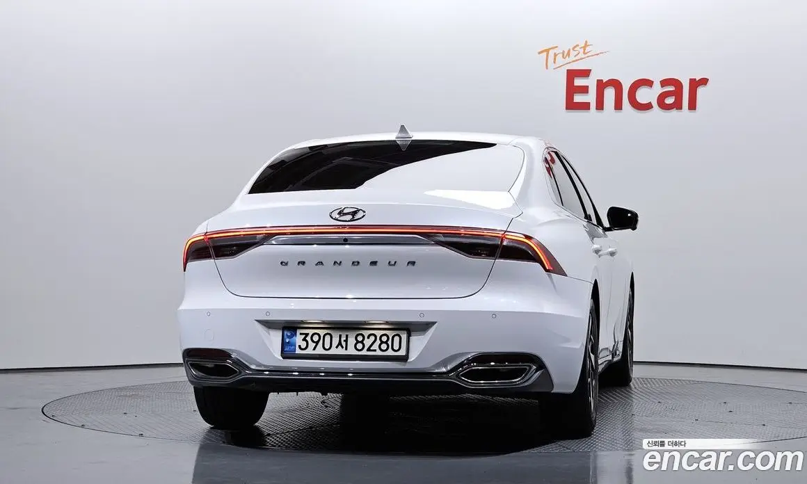 Hyundai Grandeur 2021 2.4 автомат (гидро), фото 4