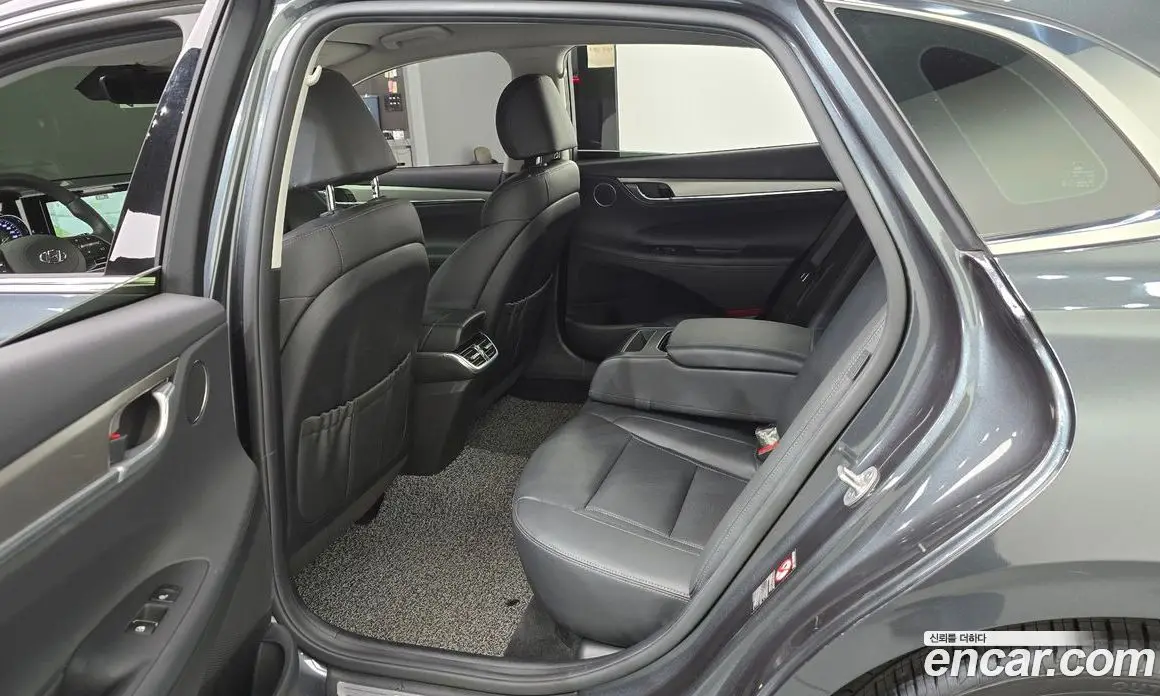 Hyundai Grandeur 2022 3.0 автомат (гидро), фото 11