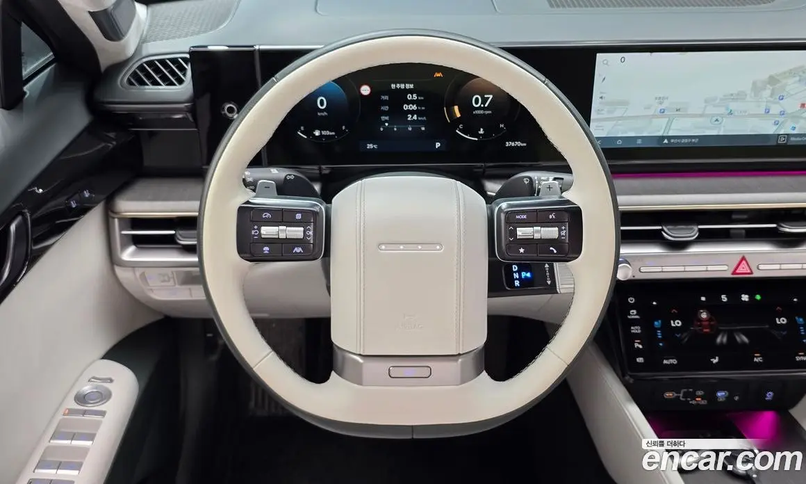 Hyundai Grandeur 2022 2.5 автомат (гидро), фото 18