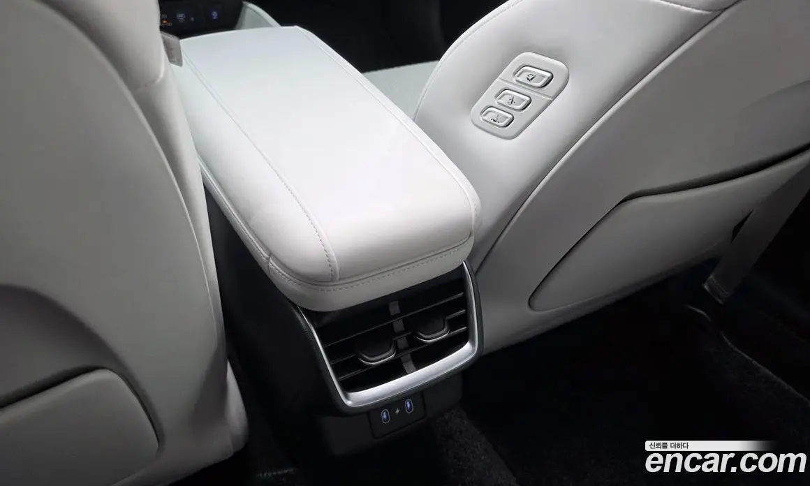 Hyundai Grandeur 2022 2.5 автомат (гидро), фото 29