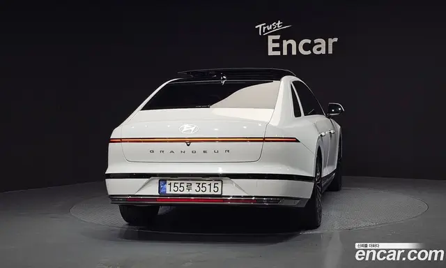 Hyundai Grandeur 2023 2.5 автомат (гидро), миниатюра 4