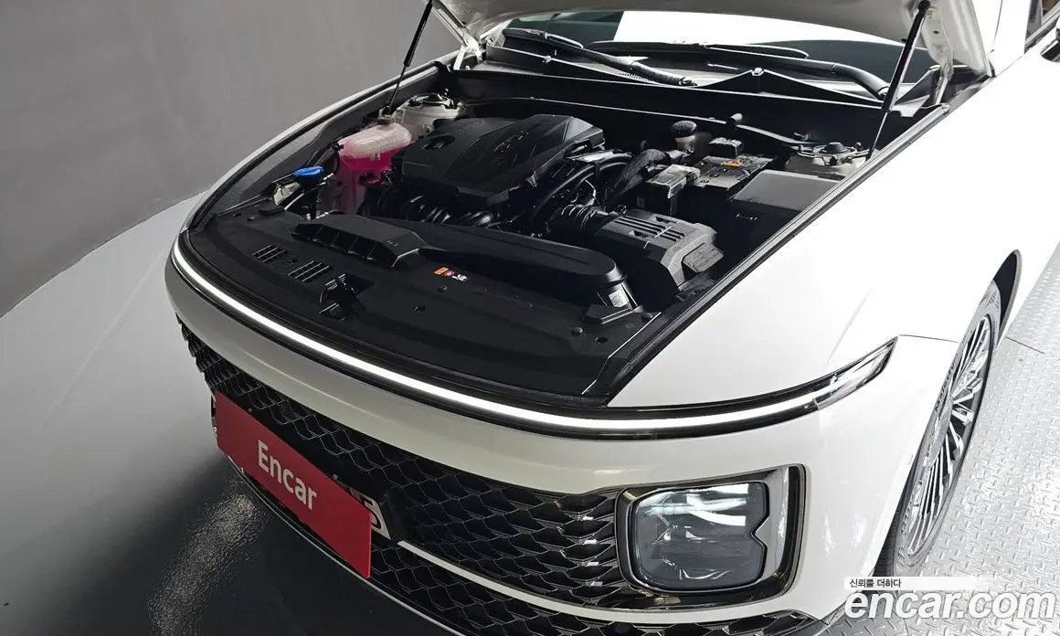 Hyundai Grandeur 2023 2.5 автомат (гидро), фото 6