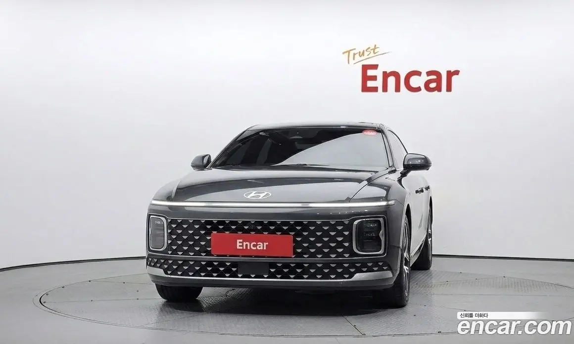 Hyundai Grandeur 2023 2.5 автомат (гидро), фото 3