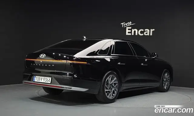 Hyundai Grandeur 2025 1.6 автомат (гидро), миниатюра 2