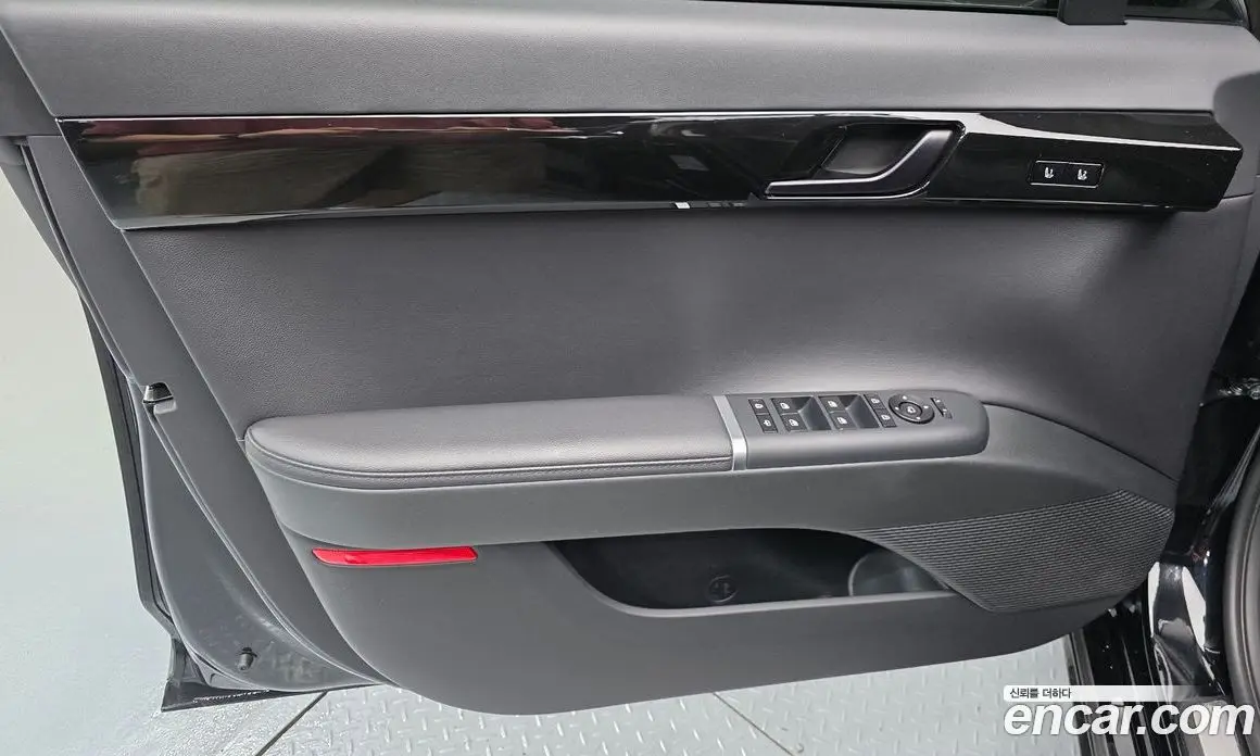 Hyundai Grandeur 2025 1.6 автомат (гидро), фото 14
