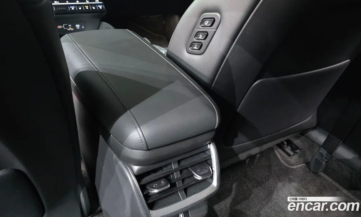 Hyundai Grandeur 2025 1.6 автомат (гидро), фото 29