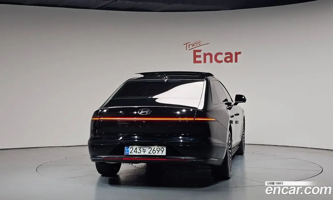 Hyundai Grandeur 2025 1.6 автомат (гидро), фото 3