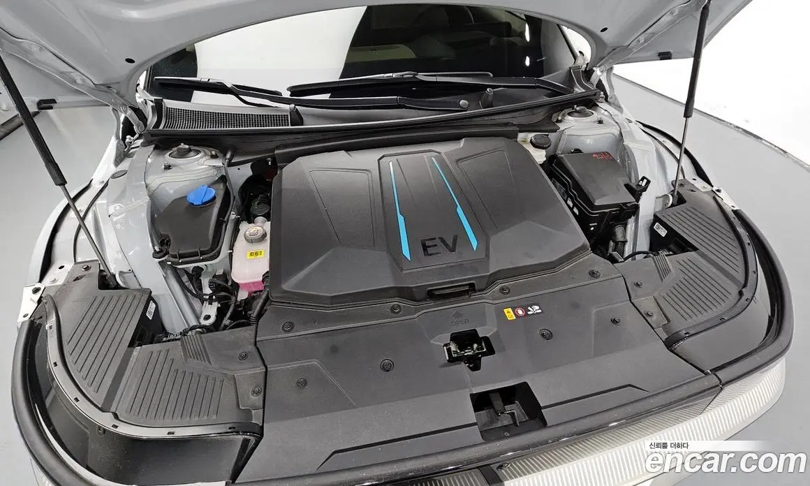 Hyundai Ioniq 5 2024 0.1 автомат (гидро), фото 6